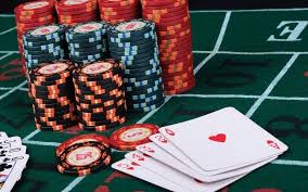 Reasons to play poker games using gambling websites